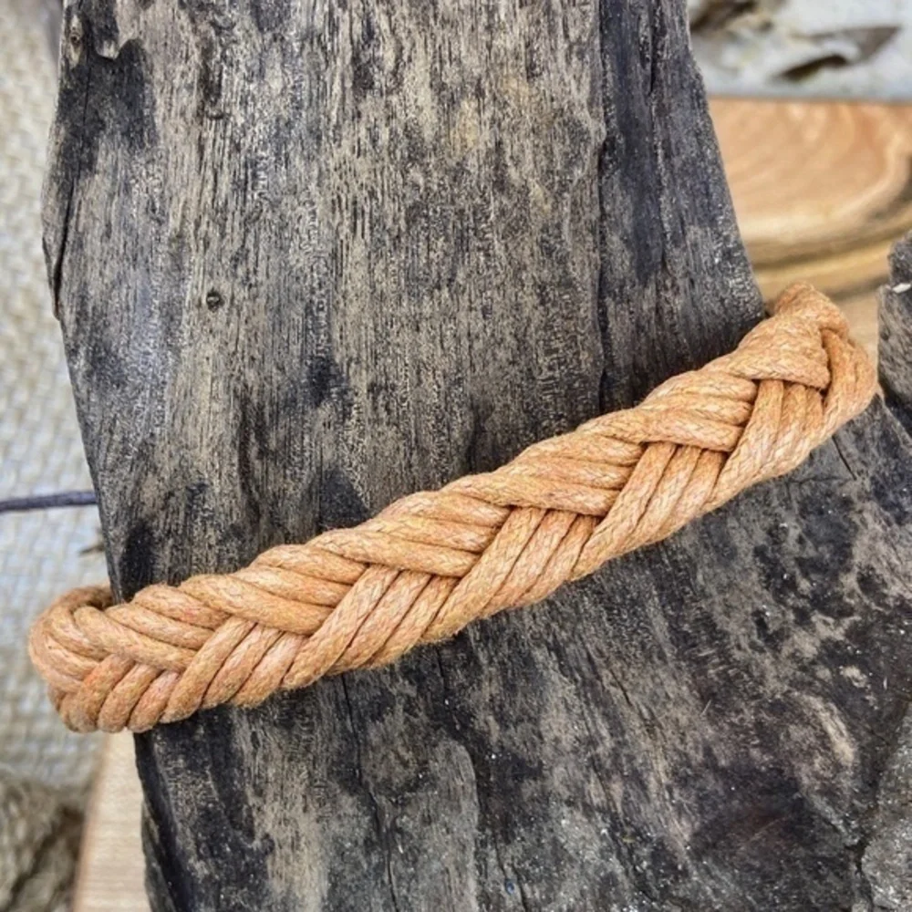 N/A mens piece